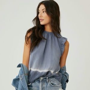 Anthroplogie Cloth & Stone Sleeveless Ruffled Blouse